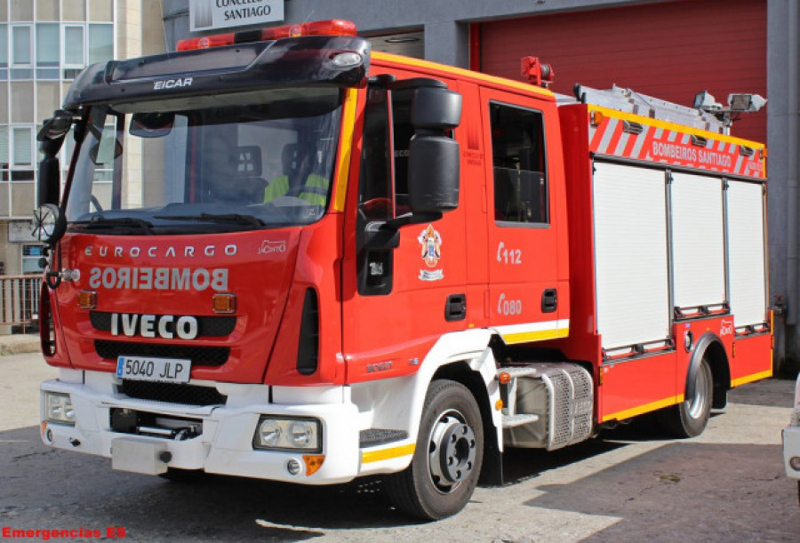 Extinguido el incendio de Ames tras quemar dos hectáreas