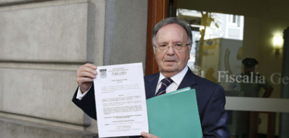 El Supremo absuelve a los líderes de Ausbanc y Manos Limpias de extorsionar a bancos