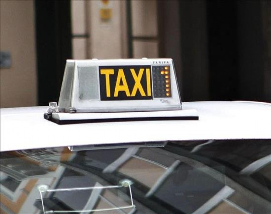 Las personas con problemas de movilidad podrán solicitar las ayudas para emplear taxis desde este martes