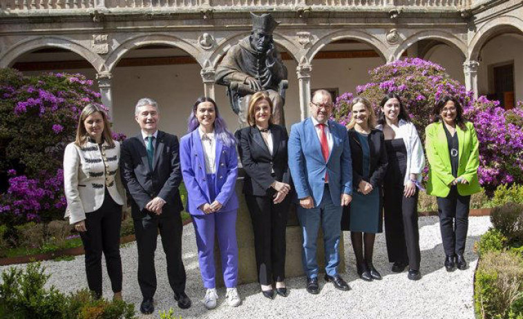 Una alumna de la USC es premiada por la Valedora do Pobo por su investigación en materia de violencia de género