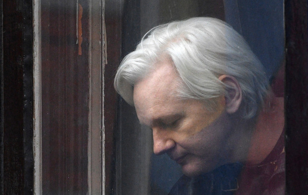 Assange tendrá que esperar para saber si es extraditado a EE.UU. o puede recurrir