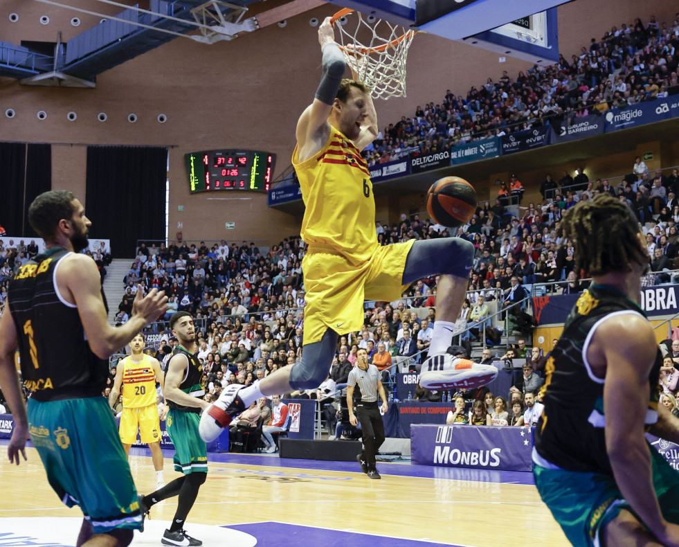 Monbus Obradoiro Barcelona @EFE Lavandeira jr (1)