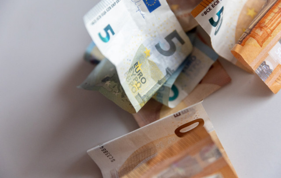 La tasa de ahorro de los hogares españoles escala en 2023 hasta el 11,7% de su renta disponible