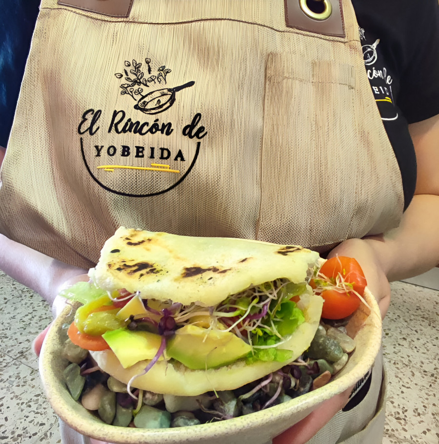 La comida venezolana arrasa en Santiago: Una guía para encontrar las mejores arepas