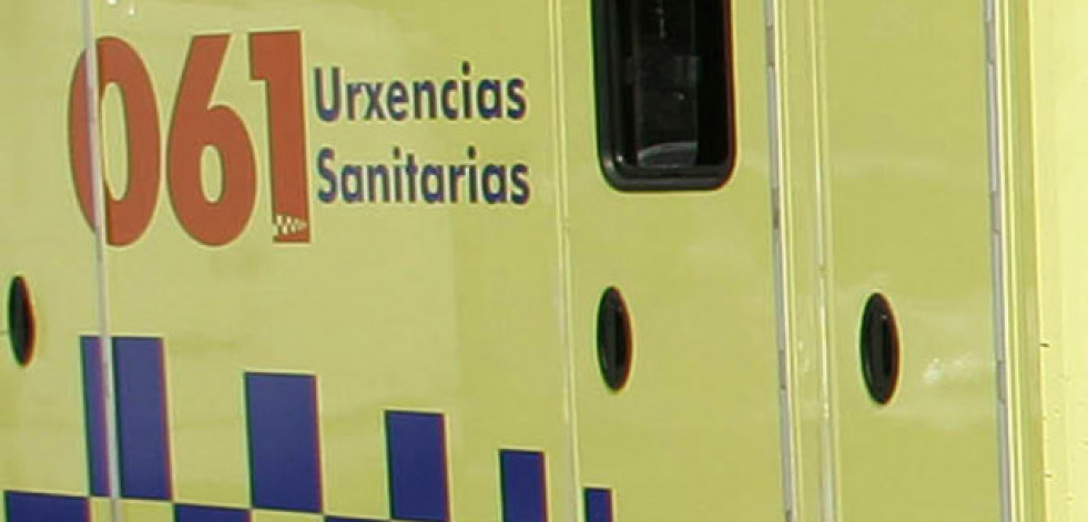 Excarcelada una mujer tras volcar con su coche en O Carballiño