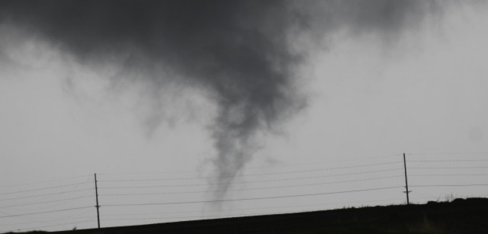 Desastre en Oklahoma tras tocar tierra múltiples tornados