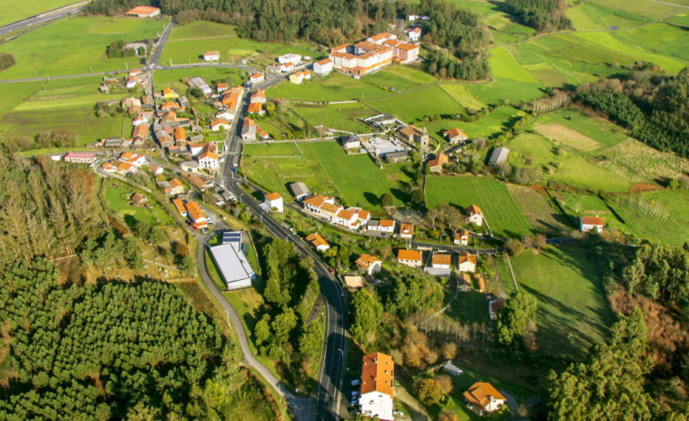 Eliminado un punto de vertido de aguas residuales en Rois