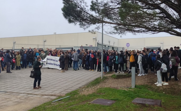 Inspección y docentes del IES O Milladoiro acuerdan la renovación de la directiva