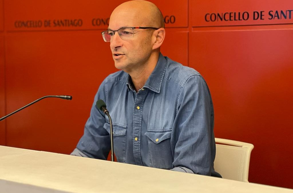 Gonzalo Muiu00f1os en rueda de prensa Cedida