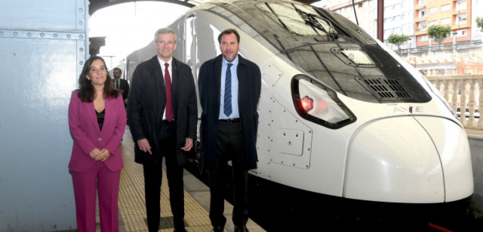 Todo listo para los Avril: así son los trenes que traerán la alta velocidad a toda Galicia