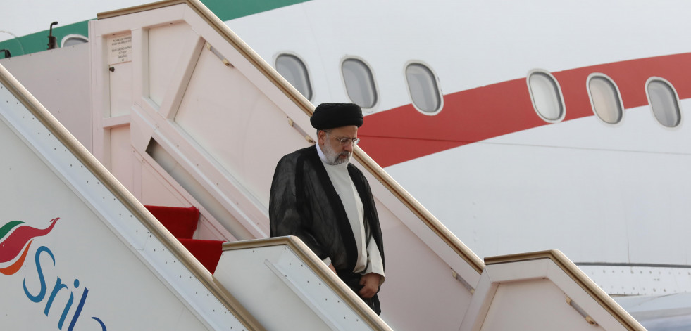 El helicóptero del presidente iraní, en paradero desconocido tras un aterrizaje forzoso