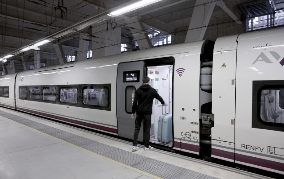 Subsanada la avería informática de los trenes Talgo Avril, que recuperan su programación habitual