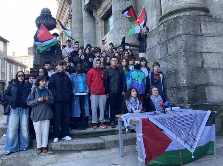 Los acampados en la facultad de Historia de Santiago aseguran que "no van a boicotear exámenes"