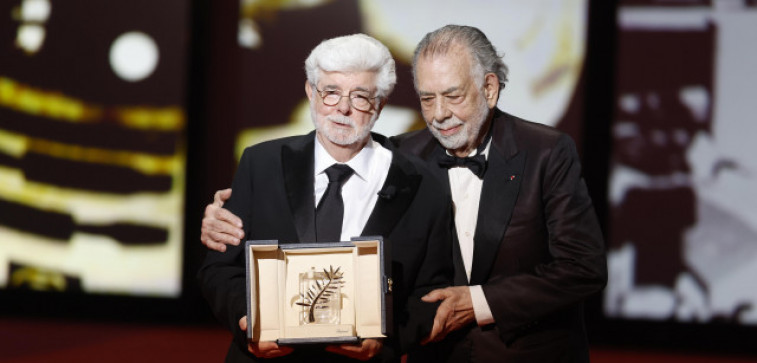 George Lucas recibe la Palma de Oro de Honor de Cannes de manos de su amigo Coppola