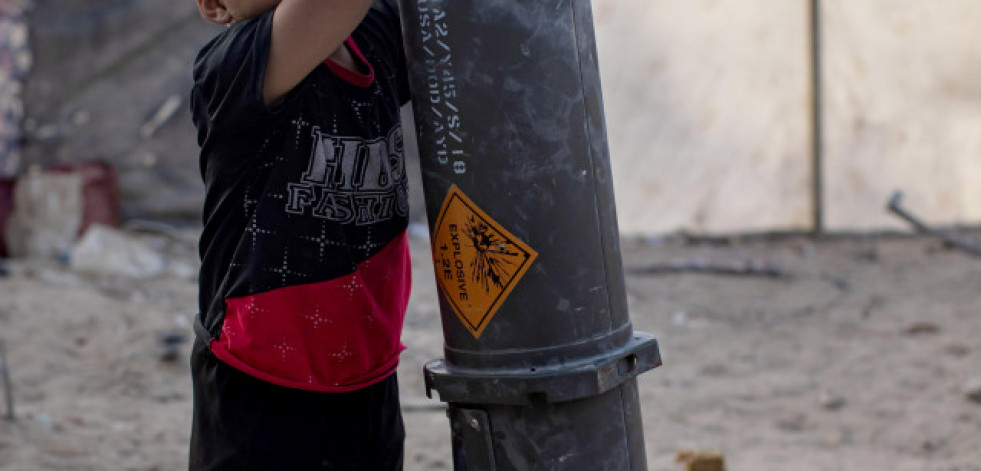 Una Gaza bajo bombardeos espera nuevas negociaciones de tregua