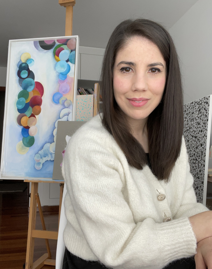 Reportaxe | Sara Naveiro, a artista de Touro que crea beleza abstracta a partir de circunferencias