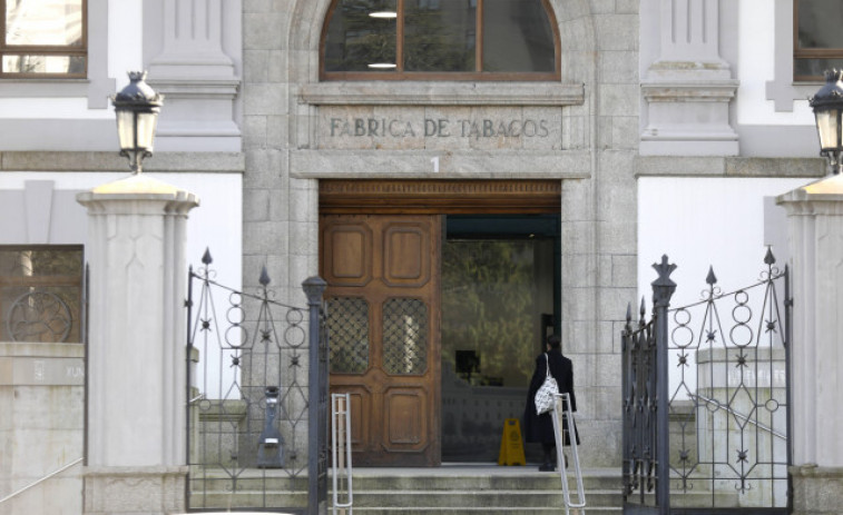 Un joven acusado de violar a una mujer en las fiestas de Sigüeiro lo niega y alega que fue consentido