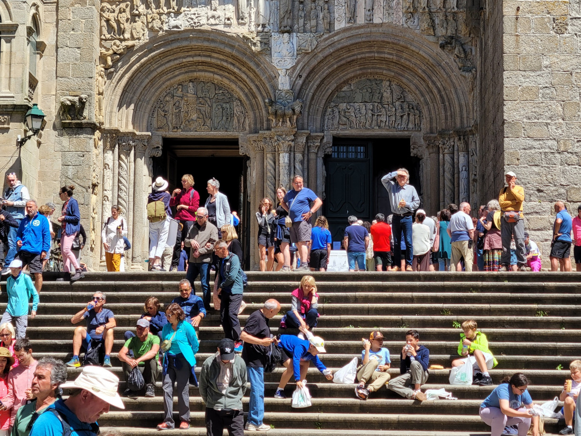 Casco Histu00f3rico de Compostela repleto de turistas  ELADIO GONZALEZ LOIS