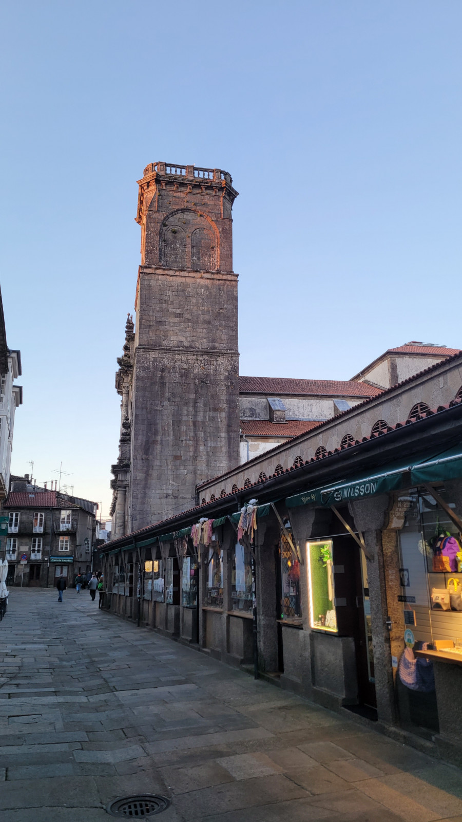 Regalos, sorteos y actividades para celebrar la fiesta del comercio local de Santiago