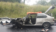 Un accidente entre dos coches y un camión deja un herido en Arzúa