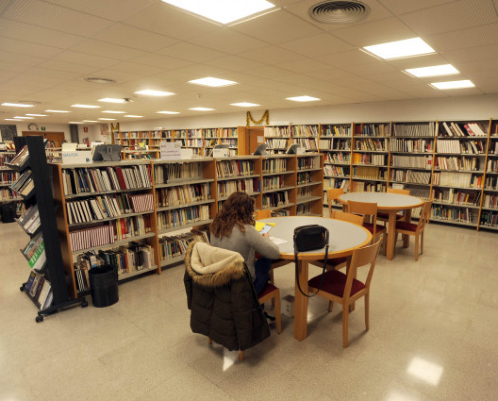 BibliotecaArteixo181221pedropuig