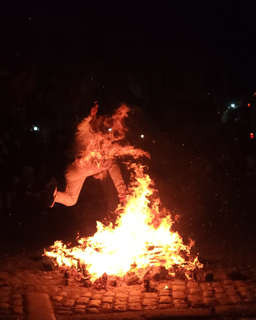 San Juan aún no ha terminado: estas son las hogueras y sardinadas que todavía podrás disfrutar en Santiago de Compostela