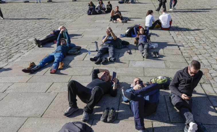 ¿Está el turismo destruyendo la vida en Santiago? | Los vecinos debaten