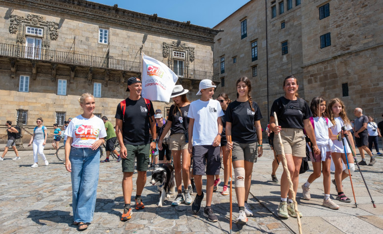 Quique, de 14 años, recorre el Camino de Santiago para recaudar fondos contra el cáncer