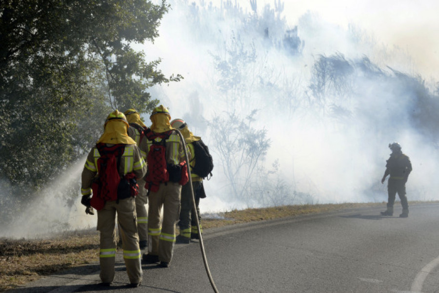 Detenido un menor como presunto autor de varios incendios en Santiago