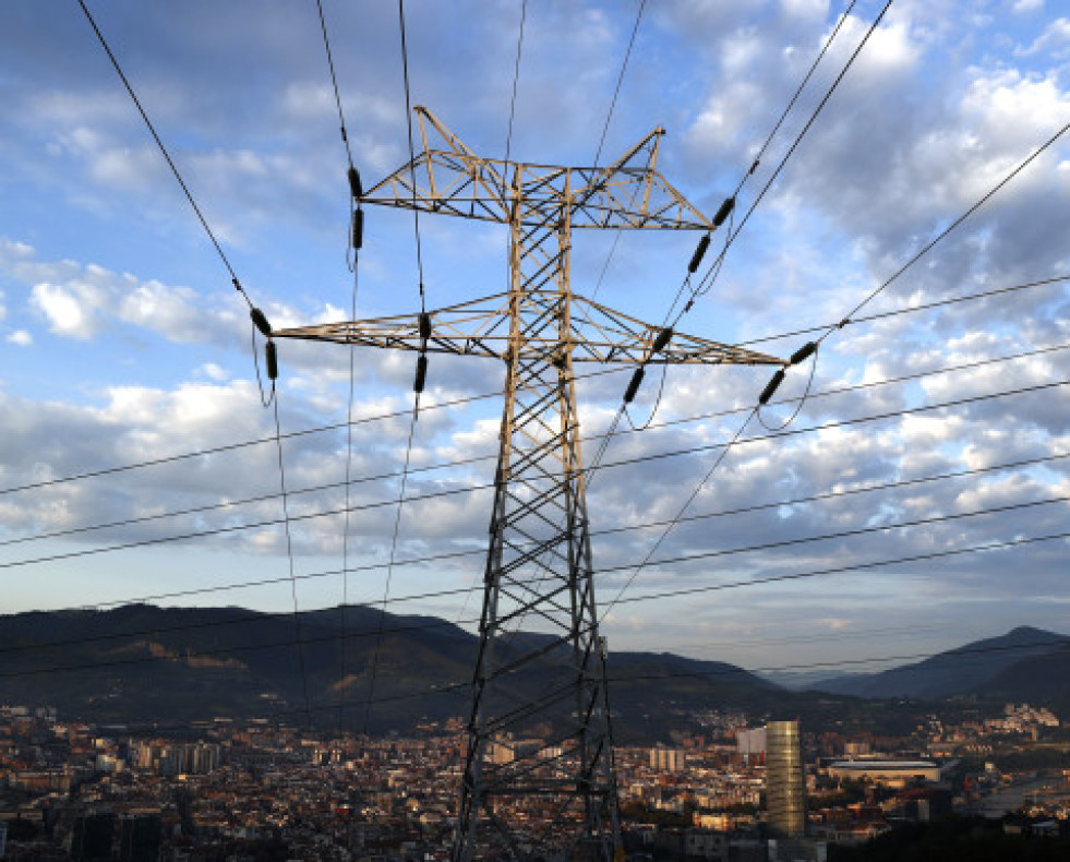 Vistadeunatorredetransportedeelectricidad