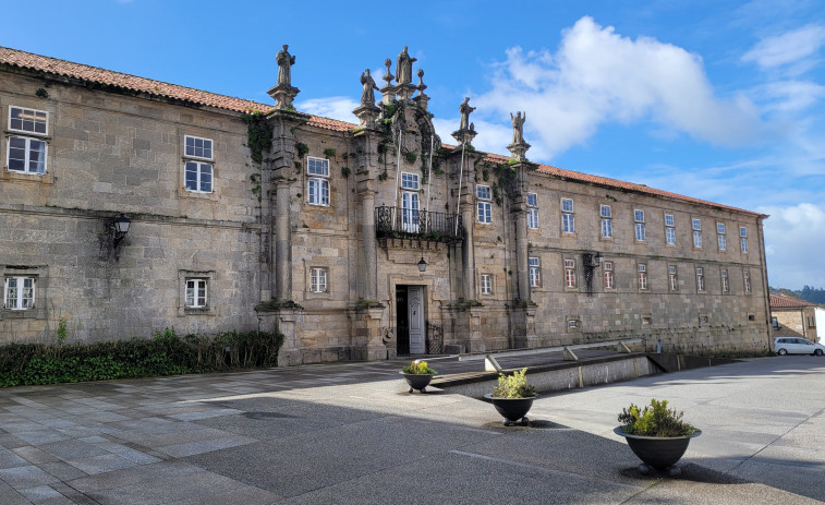 Cortada la calle Benéfica de Conxo para su acondicionamiento
