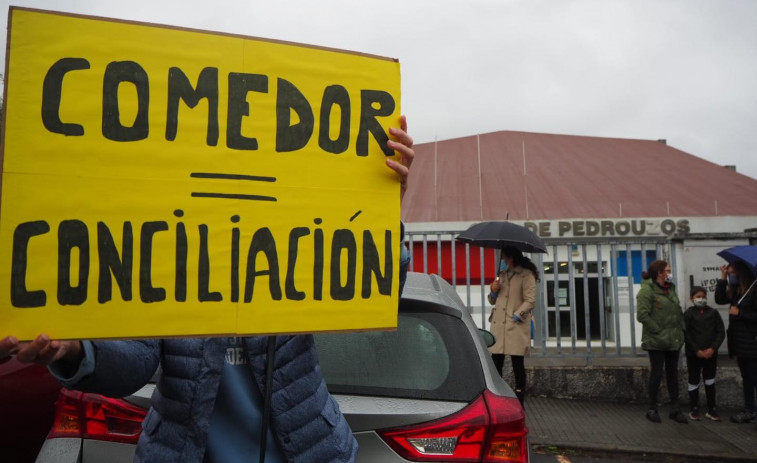 El curso escolar empieza con manifestaciones en los centros compostelanos