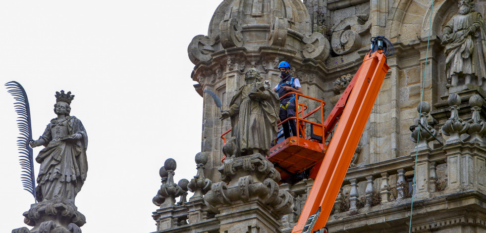 Santiago lanza un concurso internacional para diseñar la nueva iluminación artística de la Catedral y su entorno