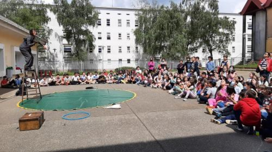 Denuncian recortes en atención a alumnos con necesidades especiales en el CEIP de Fontiñas