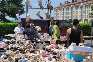 Mercadillo en Santiago de Compostela. Foto de Eladio Lois