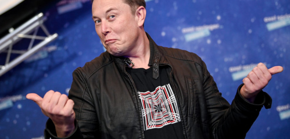 Elon Musk trabajó ilegalmente en EE.UU. al inicio de su carrera, según The Washington Post