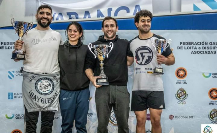 Compostela se corona en el campeonato gallego de lucha