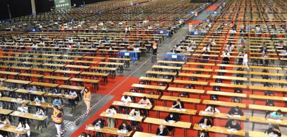 El Gobierno anuncia la convocatoria de 1.300 becas de hasta 12.000 euros para opositores en el sector Justicia
