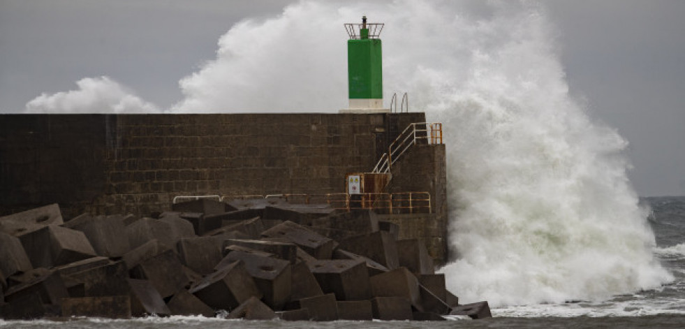 Más de 200 incidencias en Galicia por el viento