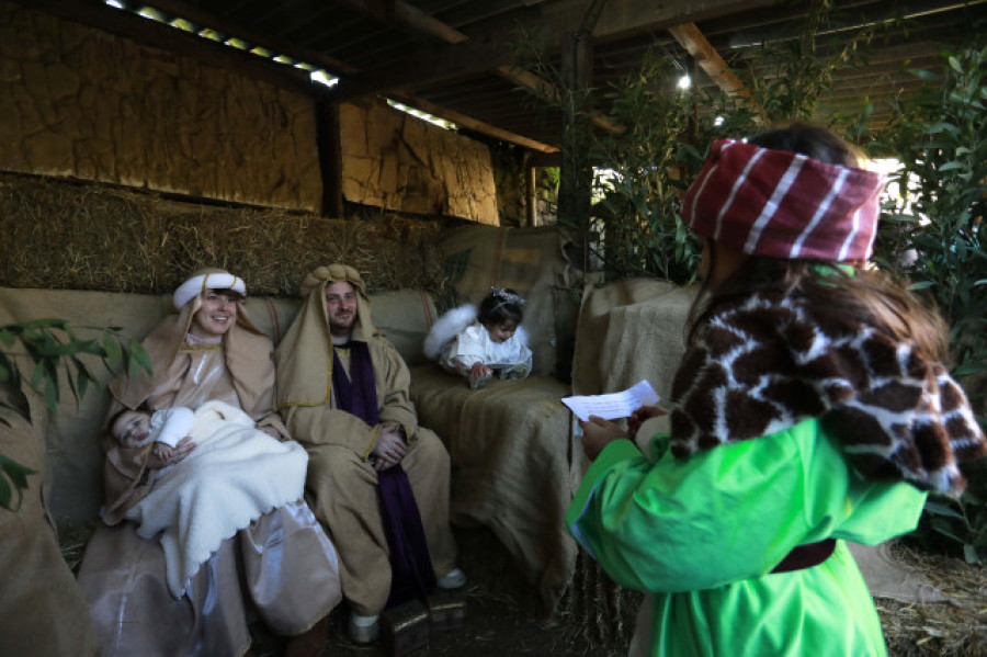 El nacimiento viviente, una muestra de orgullo e ilusión que comparten los vecinos de Bribes