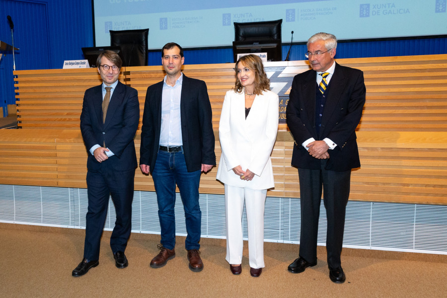 Diego Sande, profesor de Economía Aplicada en la USC, recibe el XXVI Premio Manuel Colmeiro de la Xunta