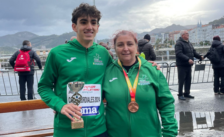 El Ames Atletismo celebra su primera medalla nacional con récord incluido