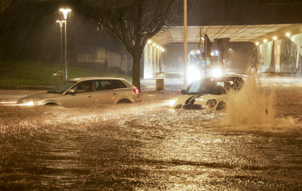 El temporal inunda varias zonas de Santiago