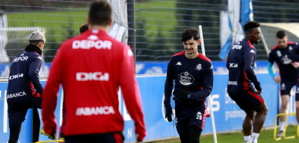 Sesión ligera de entrenamiento, sin Lucas ni Mella sobre el césped