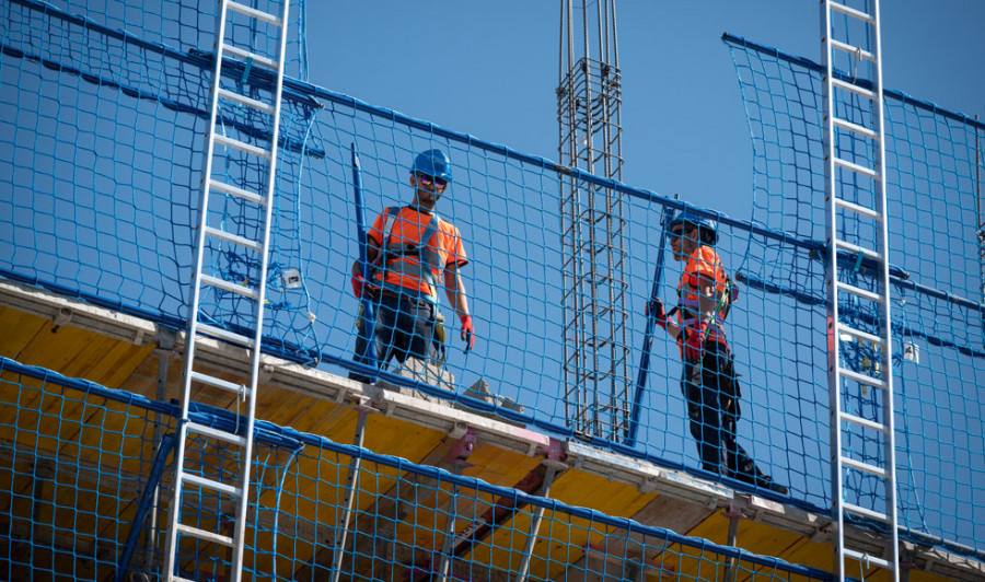 Licitada la redacción del proyecto para construir en Santiago el primer edificio de alojamiento compartido para jóvenes