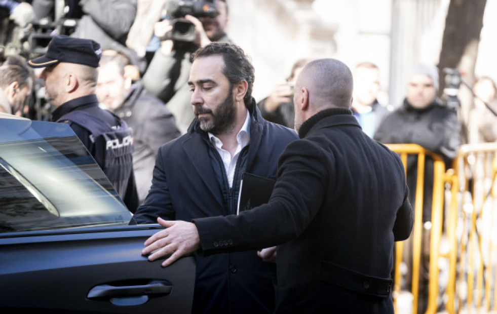 Aldama asegura que tiene “un sobre sensible” que incrimina a Sánchez