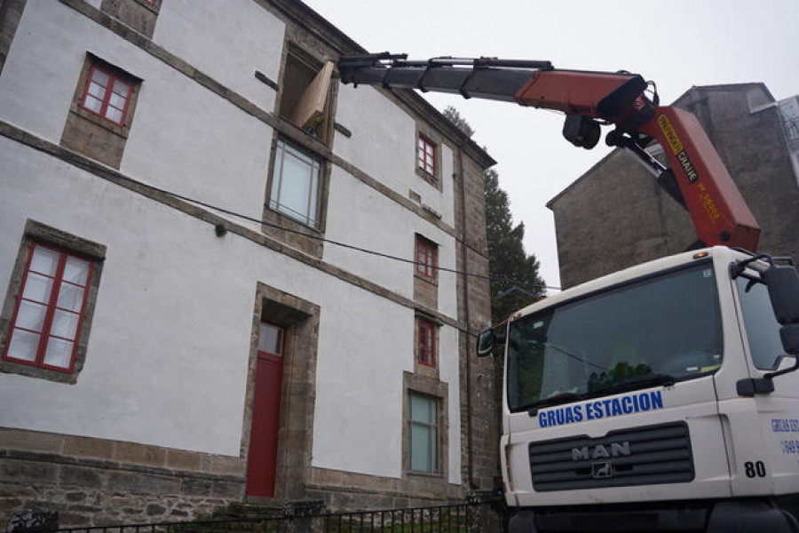 Comezan os traballos para a instalación dunha pasarela de unión no conxunto de San Domingos de Bonaval