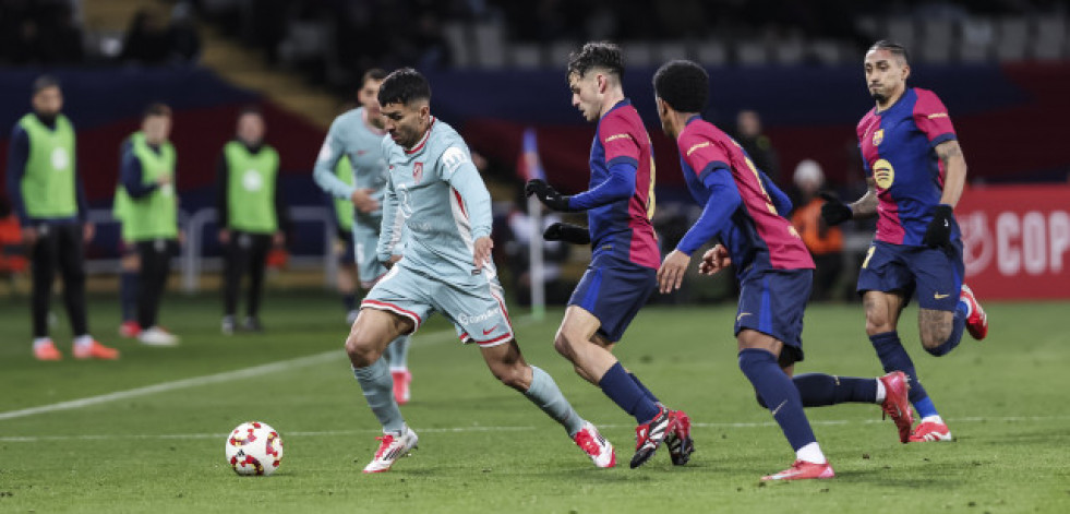 El Barcelona y el Atlético firman las tablas en un partido loco (4-4)