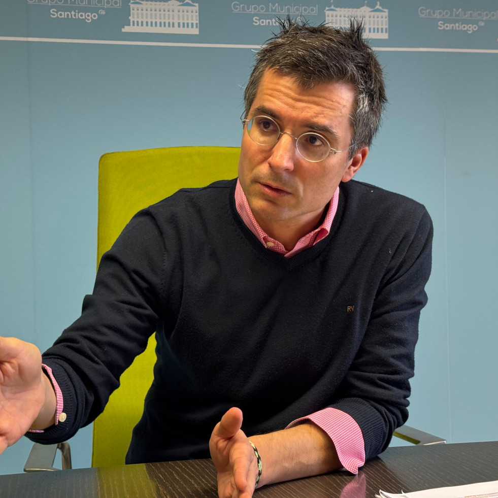 Borja Verea acusa al gobierno local de inacción ante la proliferación de viviendas turísticas ilegales en Santiago