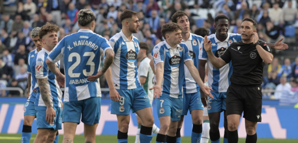 El Deportivo pierde la fe en el VAR